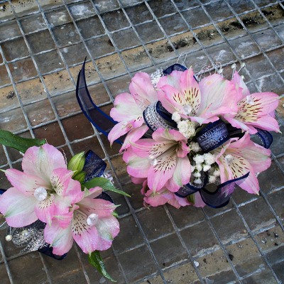 Body Flowers from Marion Flower Shop in Marion, OH